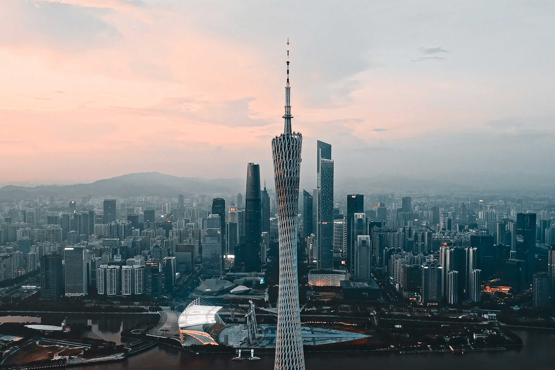 ladbrokes立博·美妆领航者